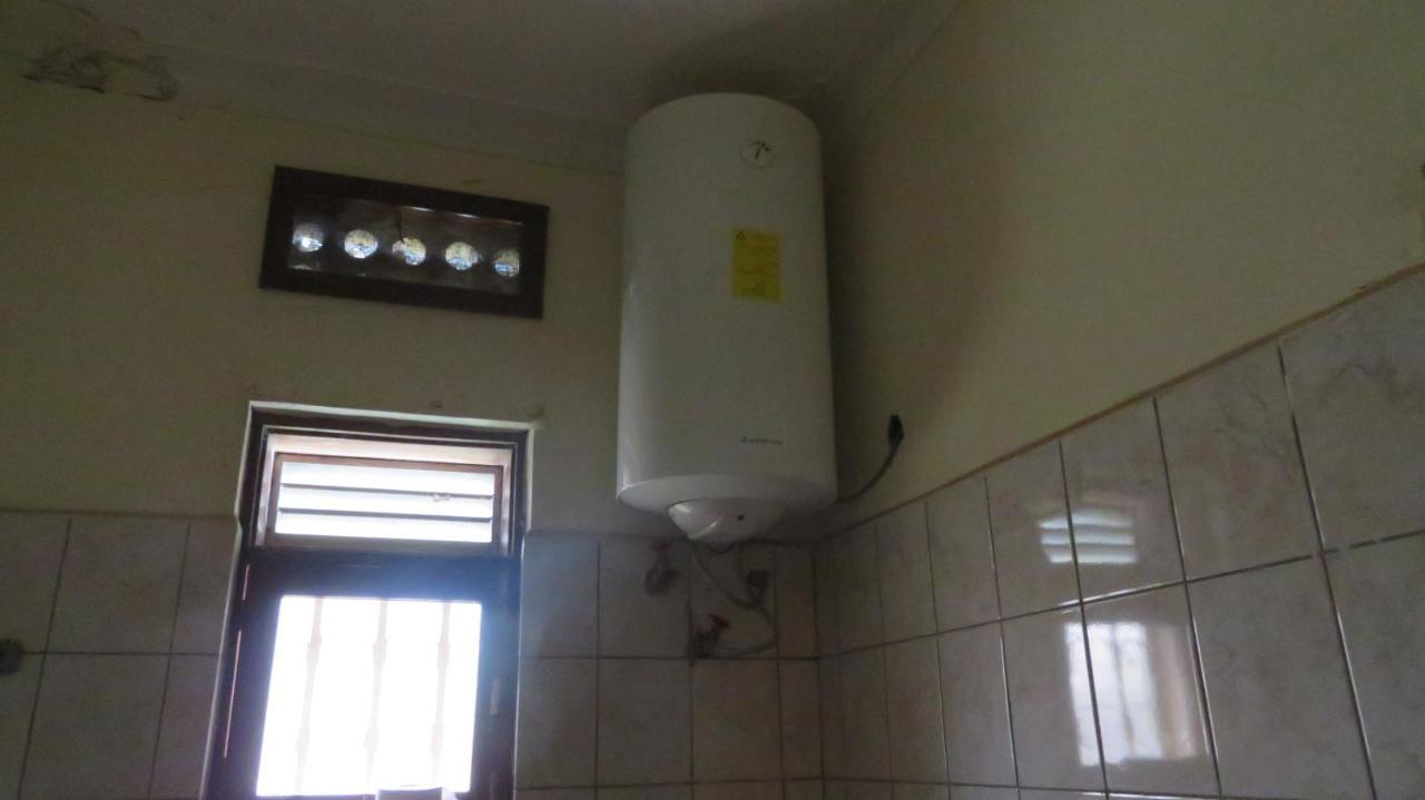 Global Village Hotel Pakwach Zewnętrze zdjęcie