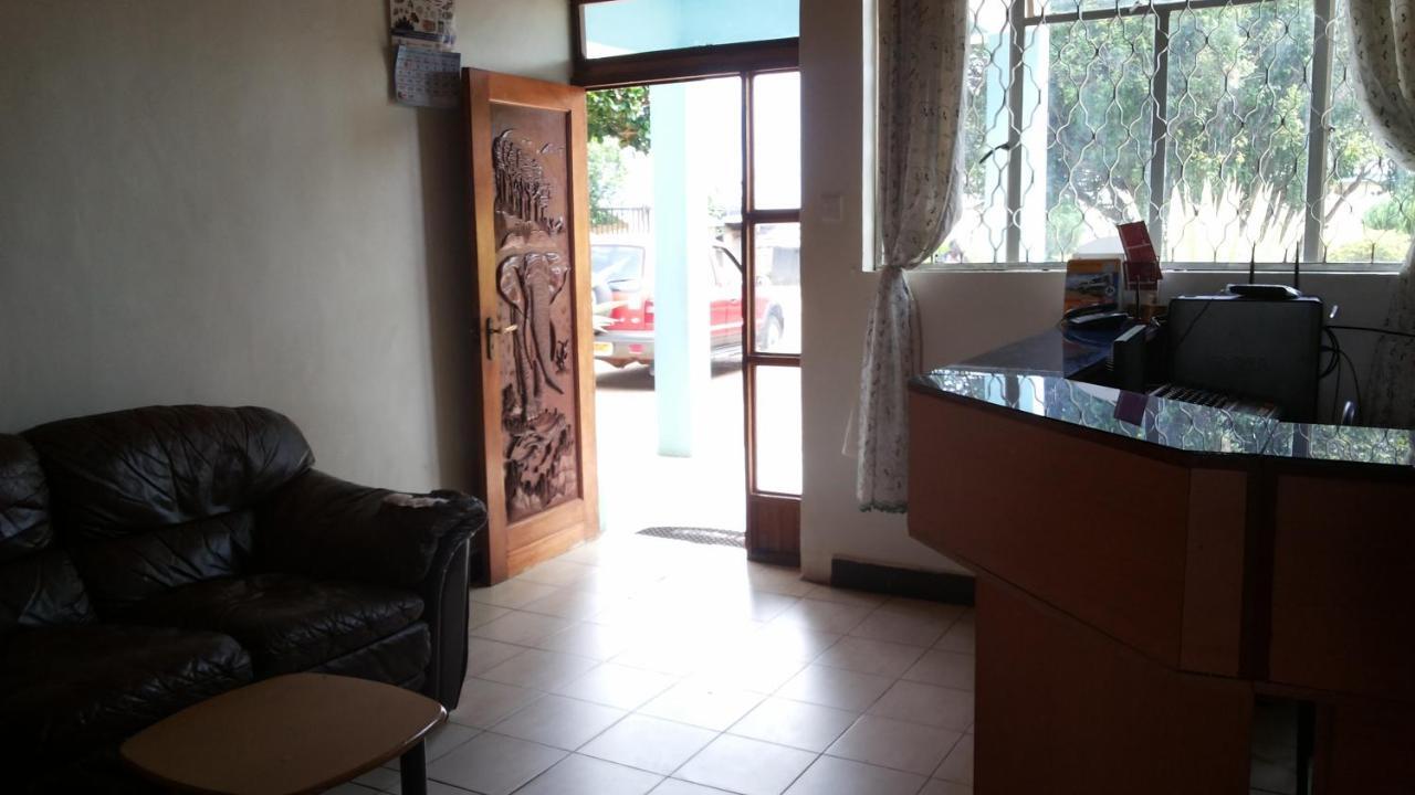 Global Village Hotel Pakwach Zewnętrze zdjęcie