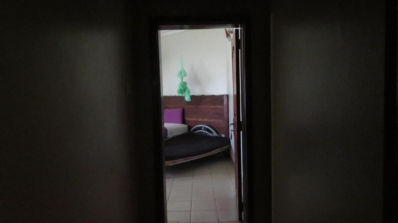 Global Village Hotel Pakwach Zewnętrze zdjęcie
