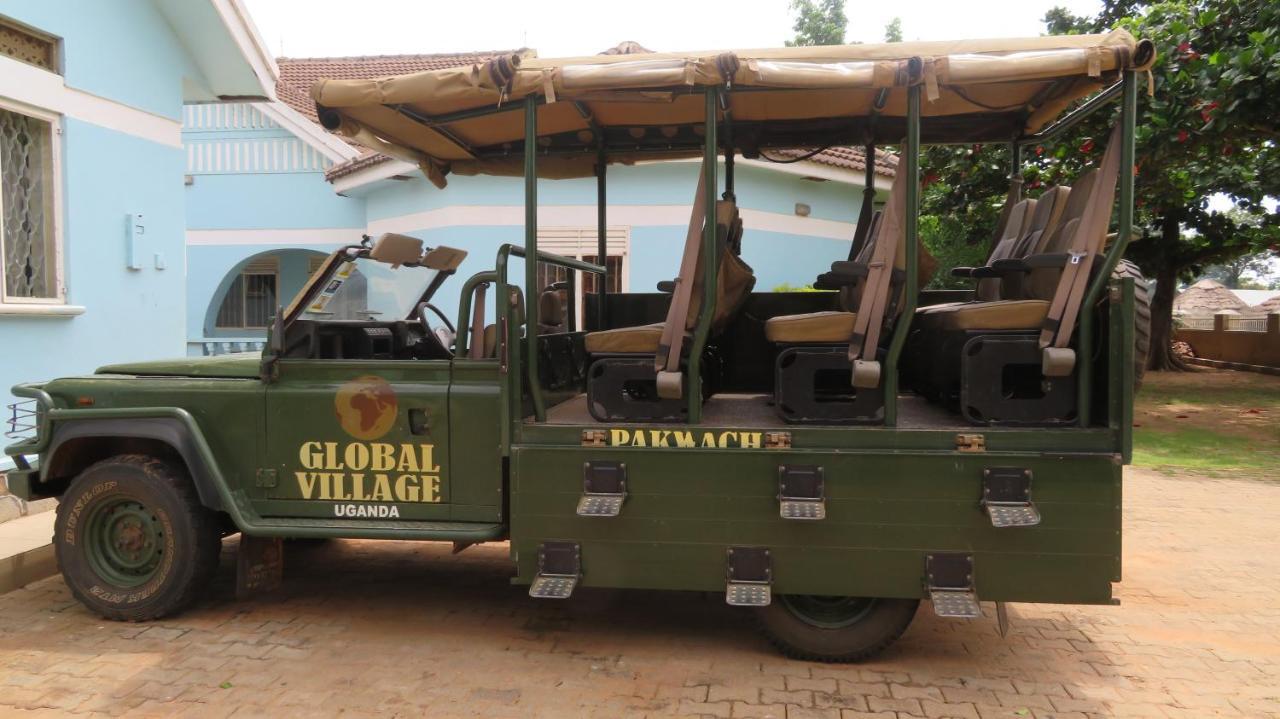 Global Village Hotel Pakwach Zewnętrze zdjęcie