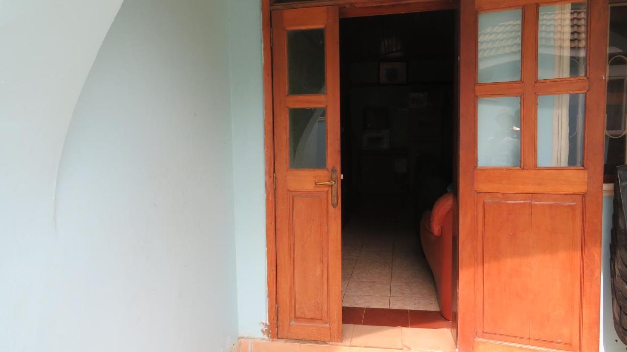 Global Village Hotel Pakwach Zewnętrze zdjęcie