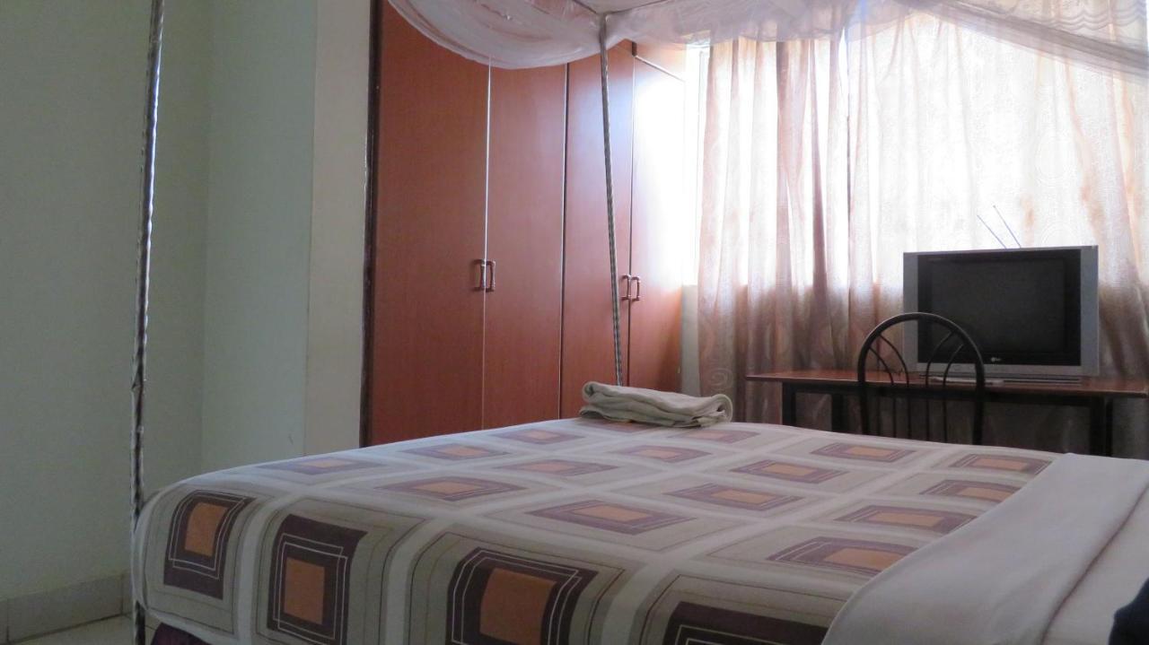 Global Village Hotel Pakwach Zewnętrze zdjęcie